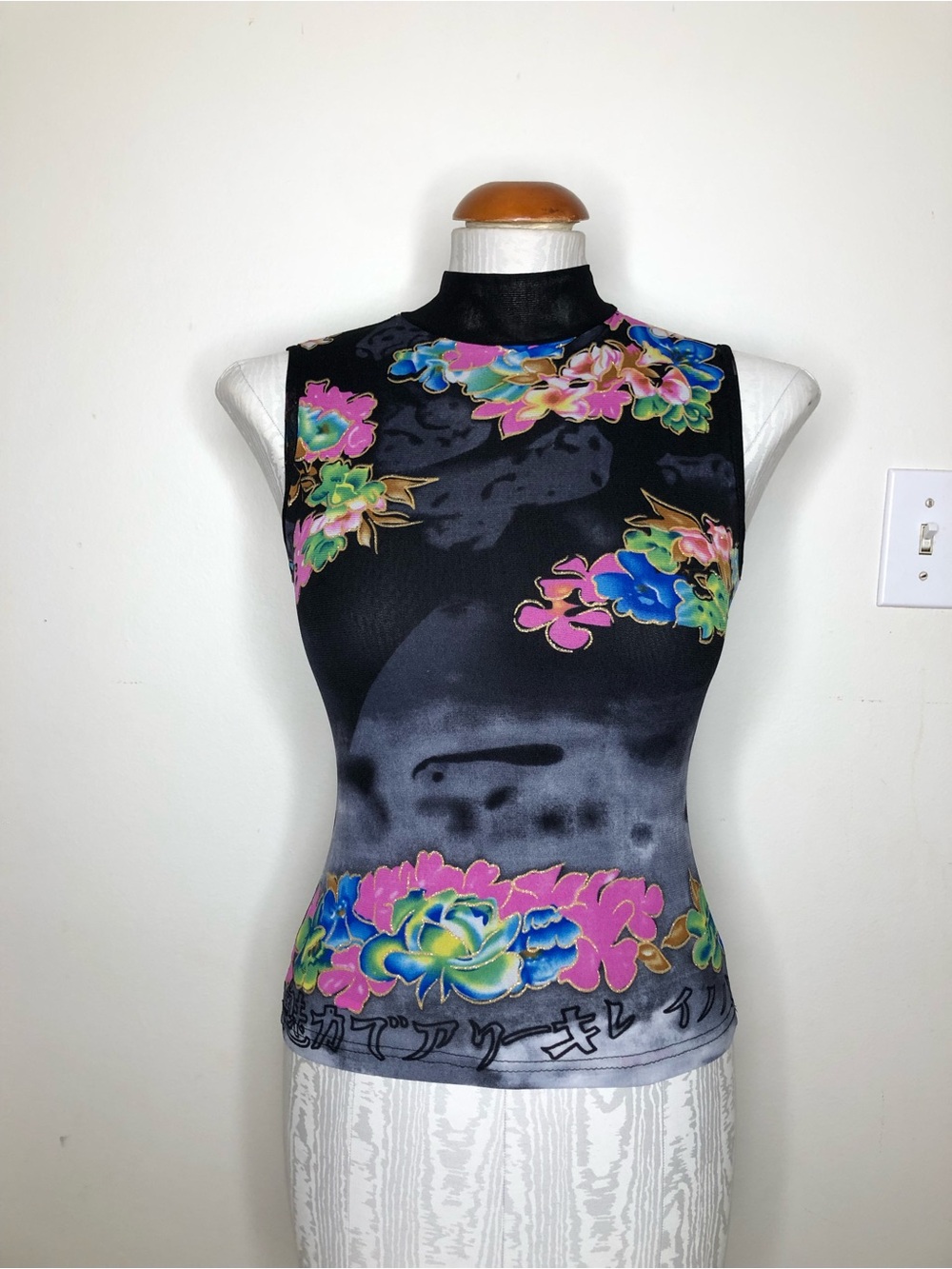 Vintage Sleeveless Mock Neck Floral Print Tank Top